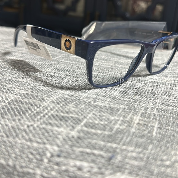 #33 VERSACE - Picture 5 of 7